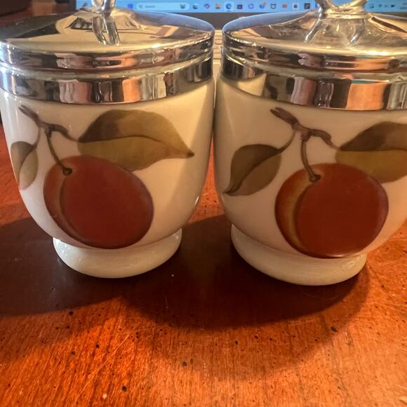 Royal Worchester Porcelain Jelly Jars Made in England Peach Blackberries W/Lid - Picture 2 of 9